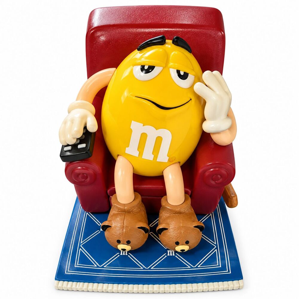 Vintage 1999 M&M’s Yellow Peanut La-Z-Boy Recliner Candy Dispenser Mars Works